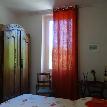 La Maison Sur La Colline *