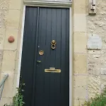 La Maison Sur La Colline Alojamento de Acomodação e Pequeno-almoço 3*
