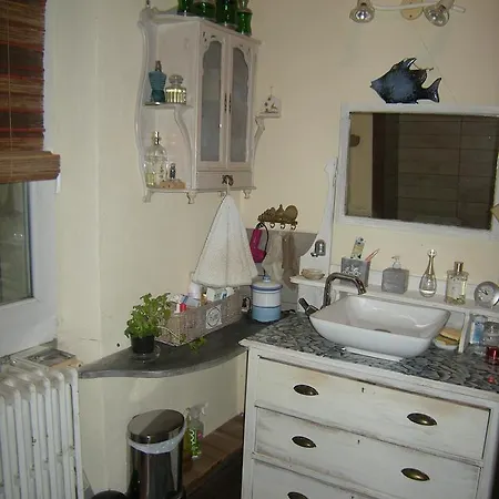 ベッド・アンド・ブレックファスト La Maison Sur La Colline 3*